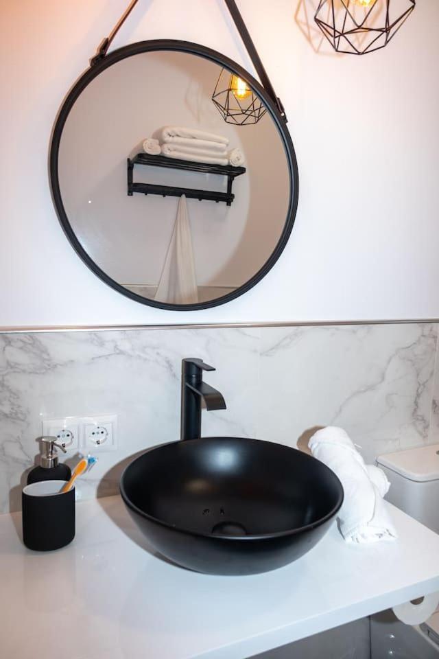 Mrs Casita Tentacion Con Jacuzzi Privado 马拉加 外观 照片